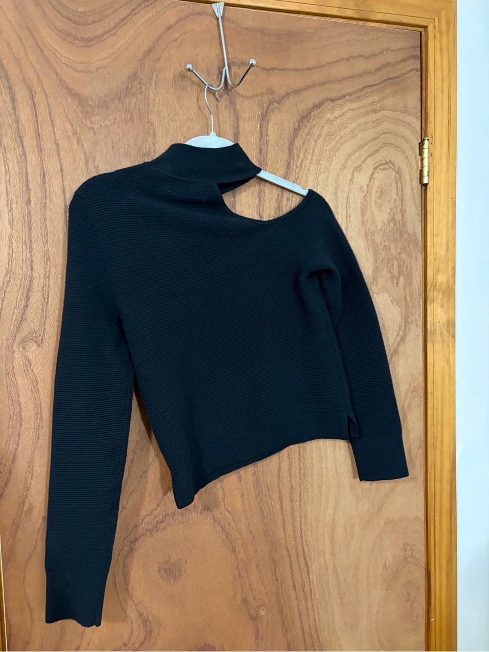 Abercrombie & Fitch Black One-Shoulder Ribbed Sweater
